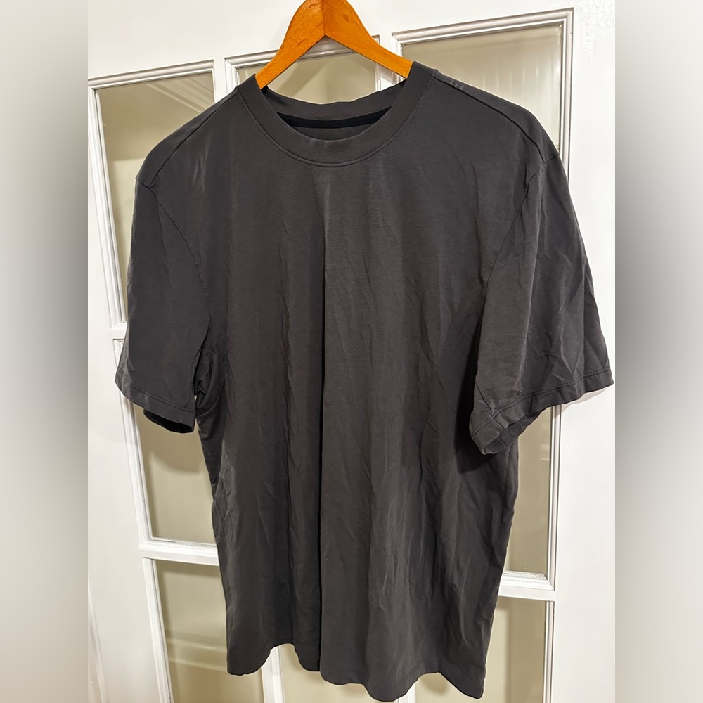 Lululemon lot of 2 T shirts XL 2024